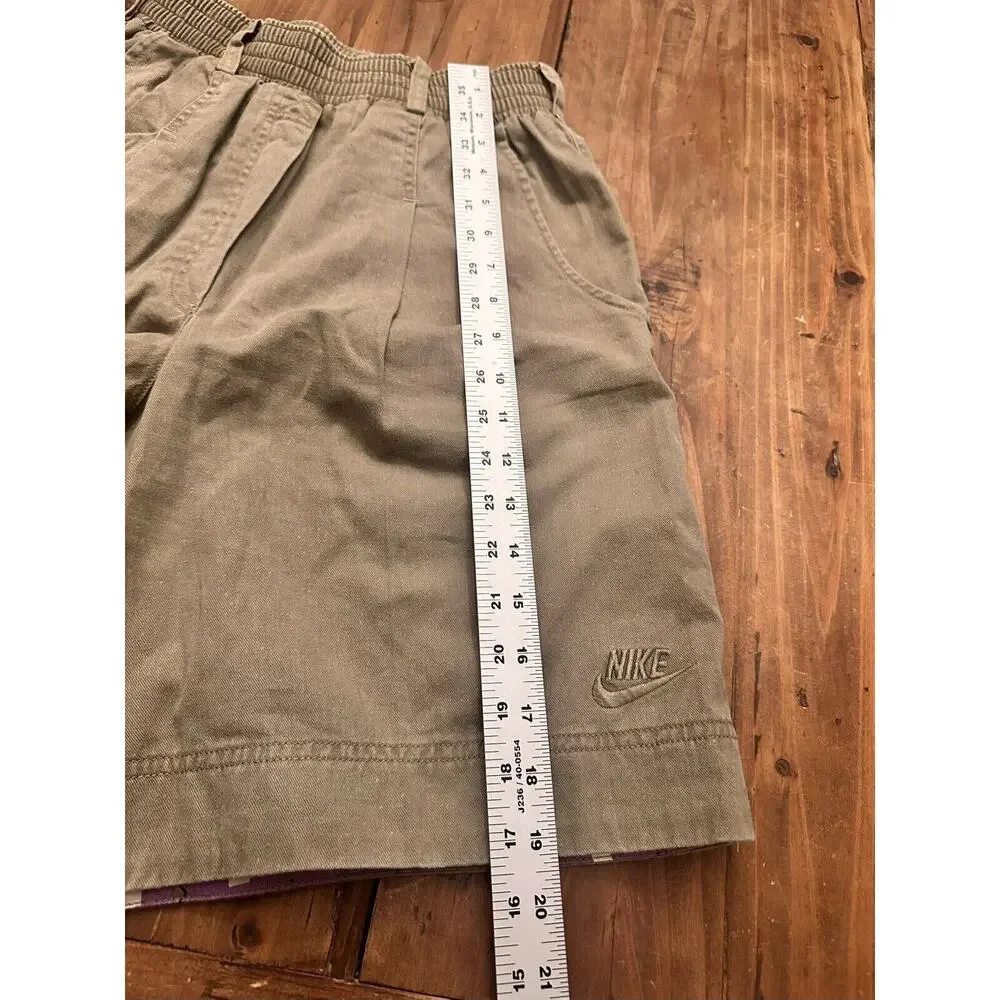 Vintage Nike Girls Size Medium Pull On Khaki Shorts Golf Walking Geometric Hem